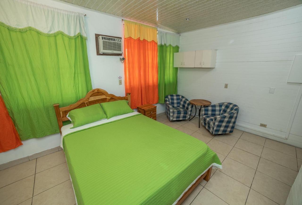 Hostal Amador Familiar Panamaváros Kültér fotó