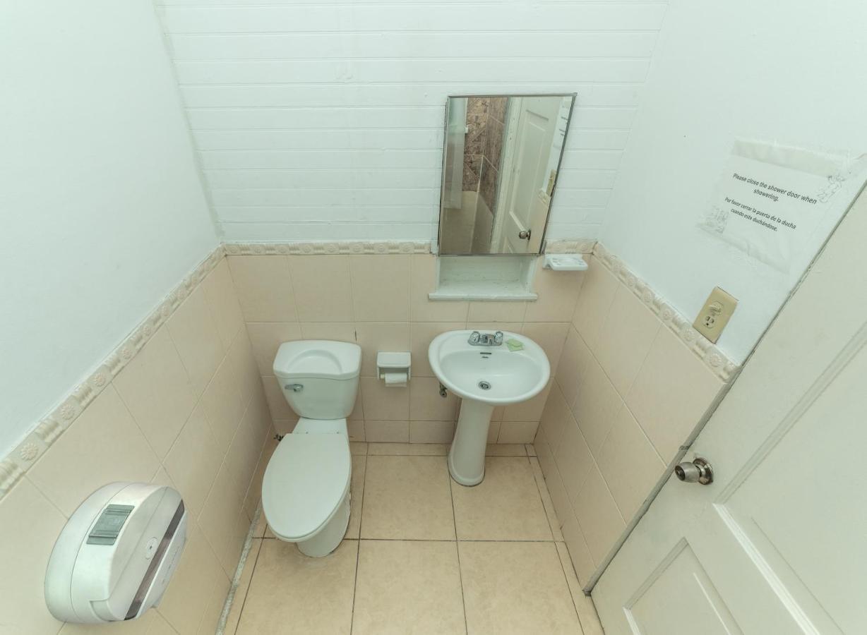Hostal Amador Familiar Panamaváros Kültér fotó